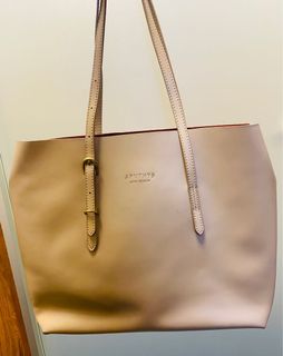 （分類：）位於 。 由 ina.n 提交（商品編號 1082269162，圖片 1）。簡介： 。