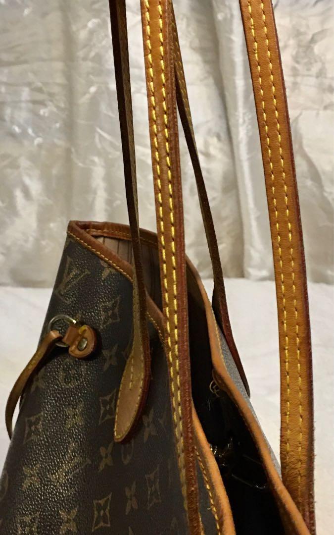 Vintage Louis Vuitton Purse/Handbag Never Used With Writing “article's de  voyage Louis Vuitton 101. champs elysees Paris” On The Inside. for Sale in  Amesbury, MA - OfferUp