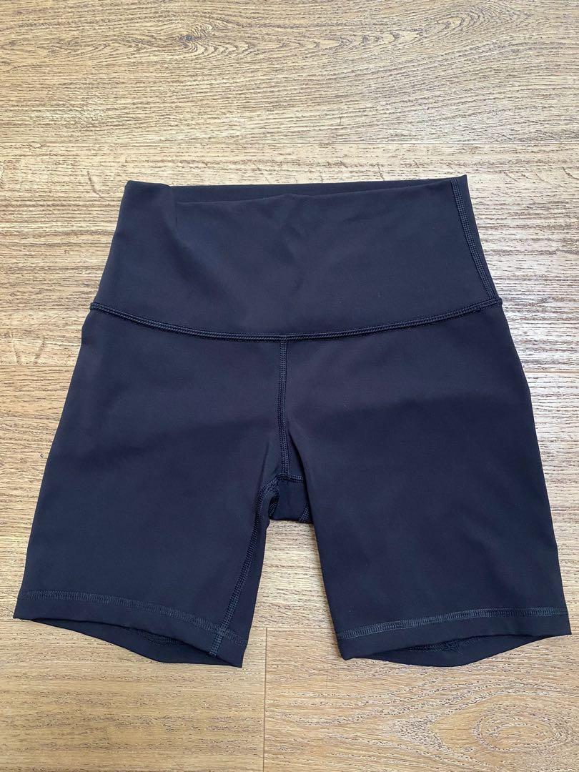 Lululemon Wunder Under Shorts 6” in 