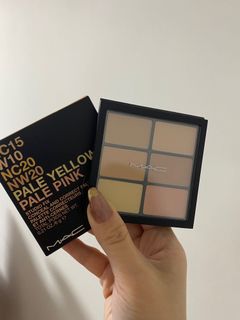 （分類：）位於 。 由 CoWht 提交（商品編號 1082424157，圖片 1）。簡介： 。