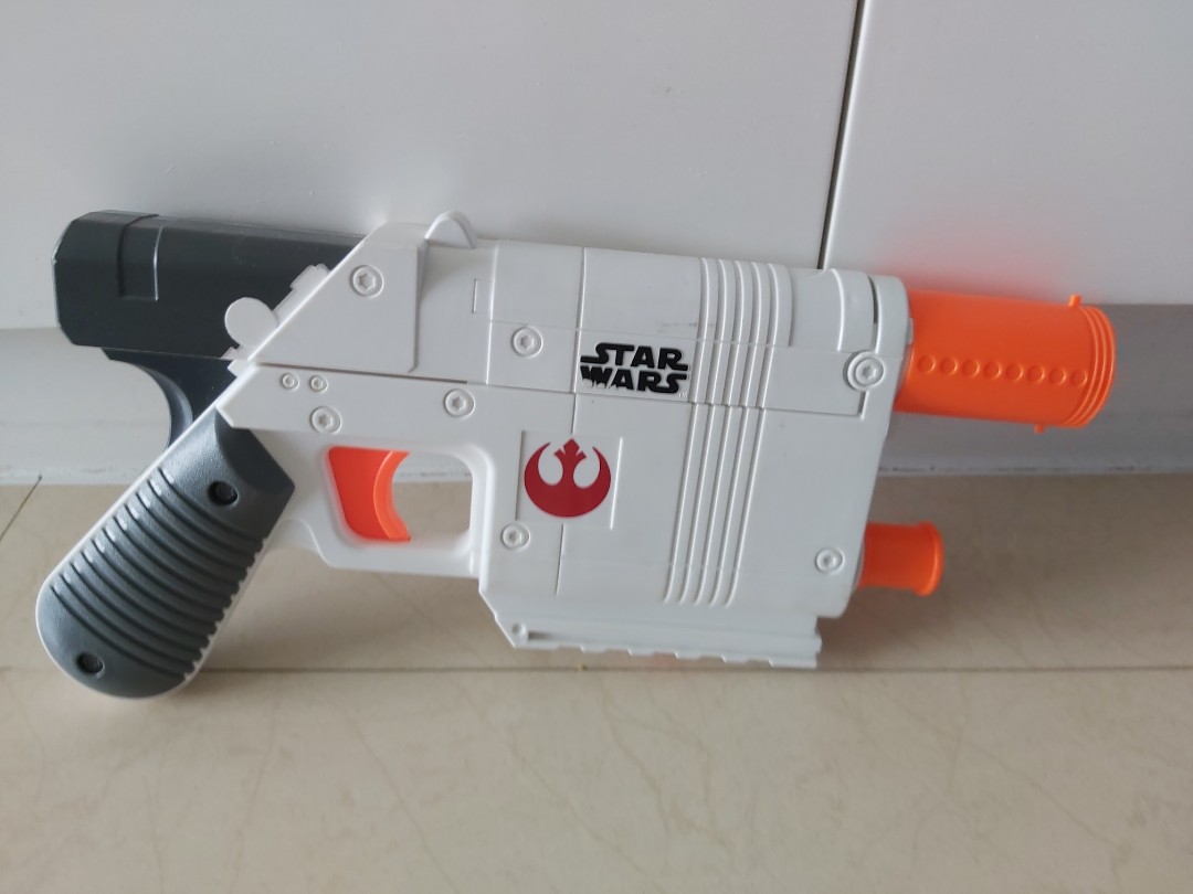 Nerf Star Wars Rey Jakku Blaster 1 Month Left 興趣及遊戲 玩具 And 遊戲類 Carousell