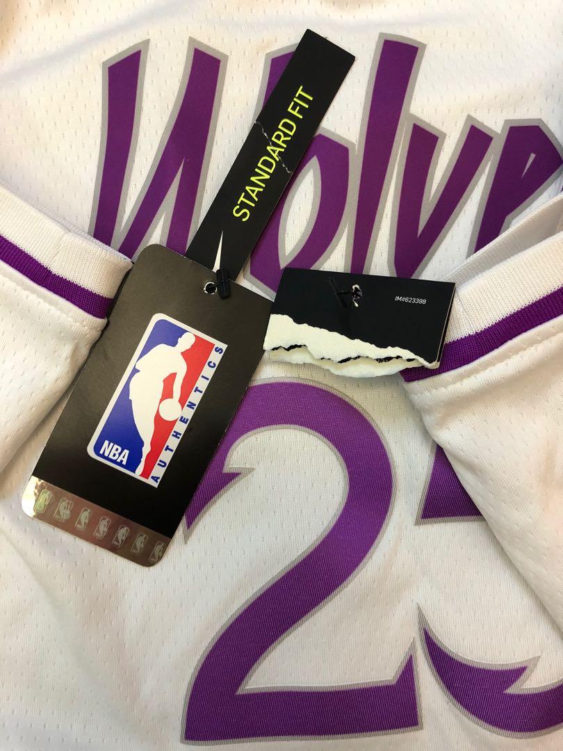 Derrick rose cheap earned edition jersey