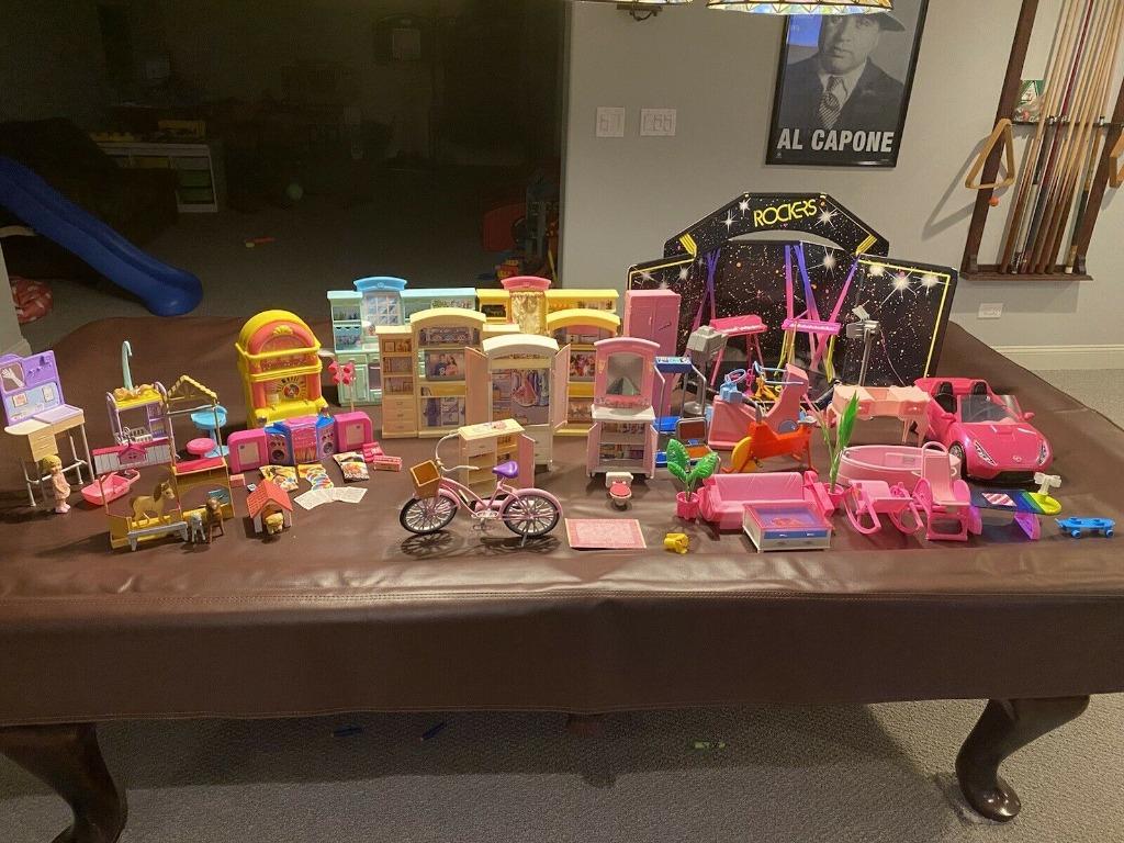Original Rare Vintage Barbie Huge Accessories Furnitures set