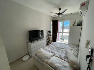 (Category: ) located in . Submitted by zzhenlau (Listing ID 1082404723, Image 1). Description: .