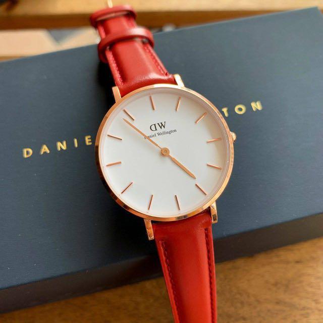 Kedai jam sales daniel wellington