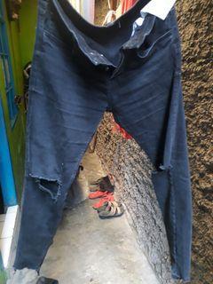 Ripped jeans zara ORI abu like new not bershka pullbear h&m