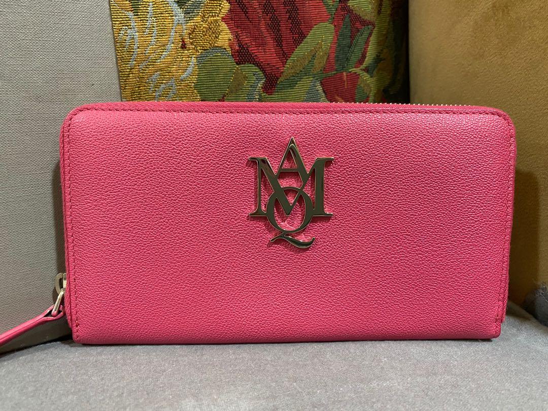 SALE!!! Authentic Alexander McQueen wallet (Category: Luxury Bags & Wallets) located in Quezon City. Submitted by authinthecity (Listing ID 1082294618, Image 2). Description: Rosehip color 🌷 Brand new Never been used Bought it for Php 33,500 .