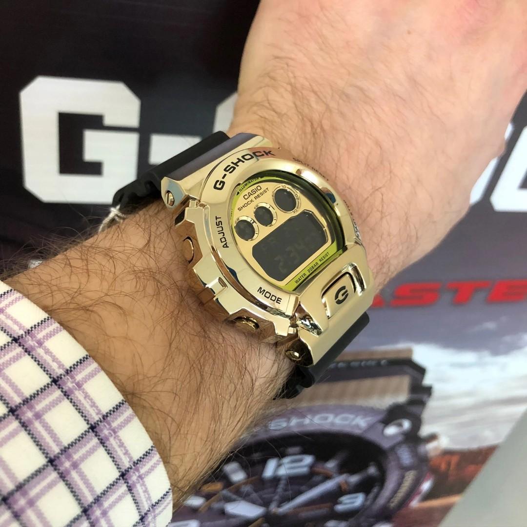 Gold colour outlet g shock