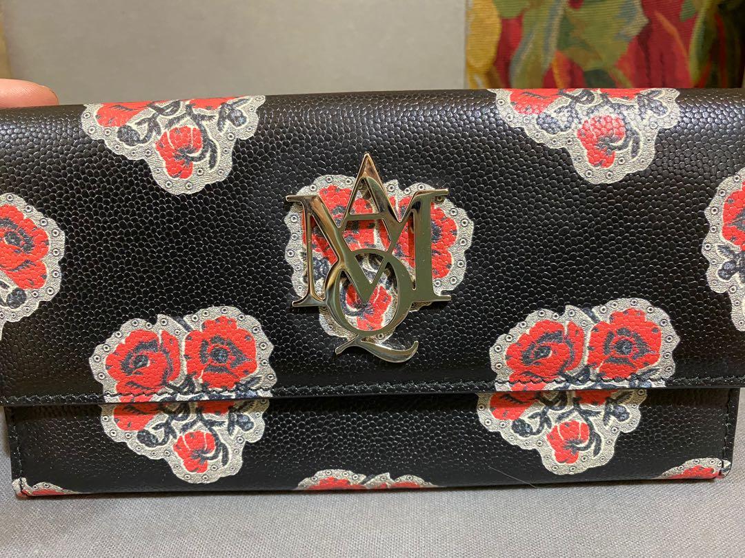 SALE!!!Alexander McQueen wallet (Category: Luxury Bags & Wallets) located in Quezon City. Submitted by authinthecity (Listing ID 1082410251, Image 3). Description: Black Floral Brand new 🌸 Never been used.
