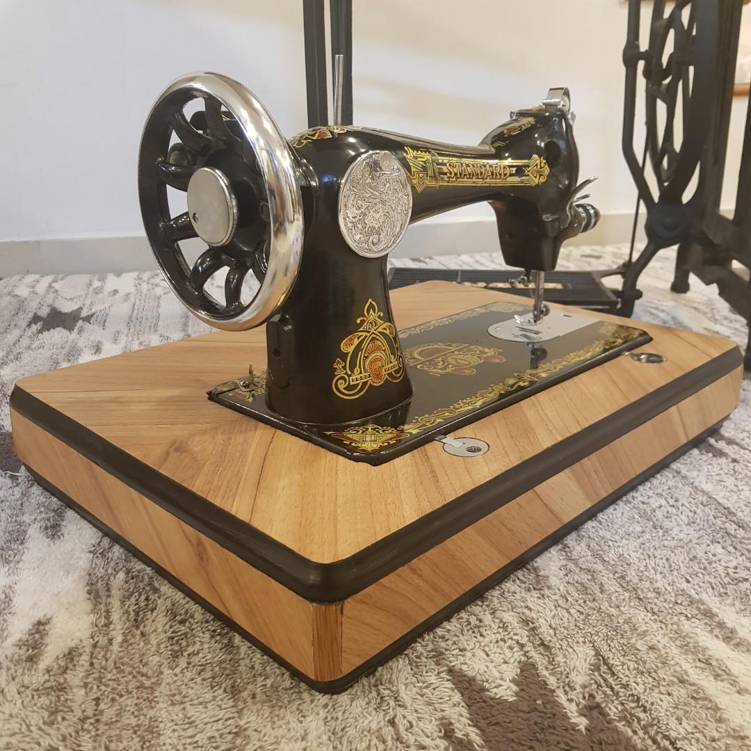 Singer sewing machine console table, Furniture & Home Living, Furniture