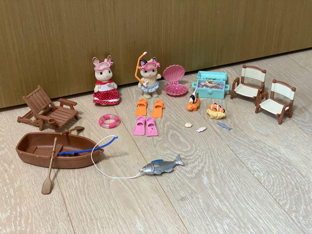 Sylvanian Families Seaside Treasure Hunting Set