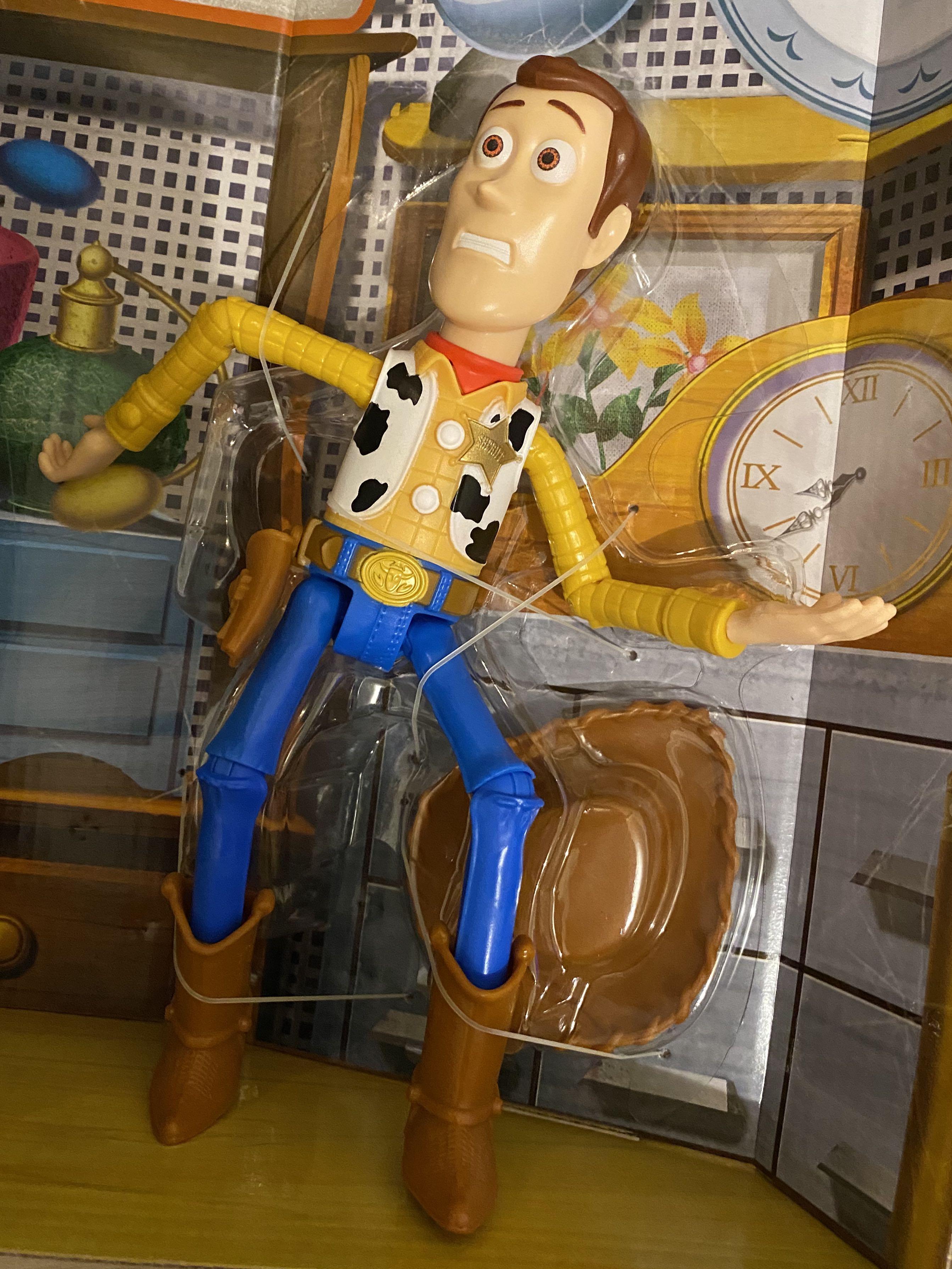 Toy Story 4 - Woody & Gabby Gabby toy figures, 興趣及遊戲, 玩具