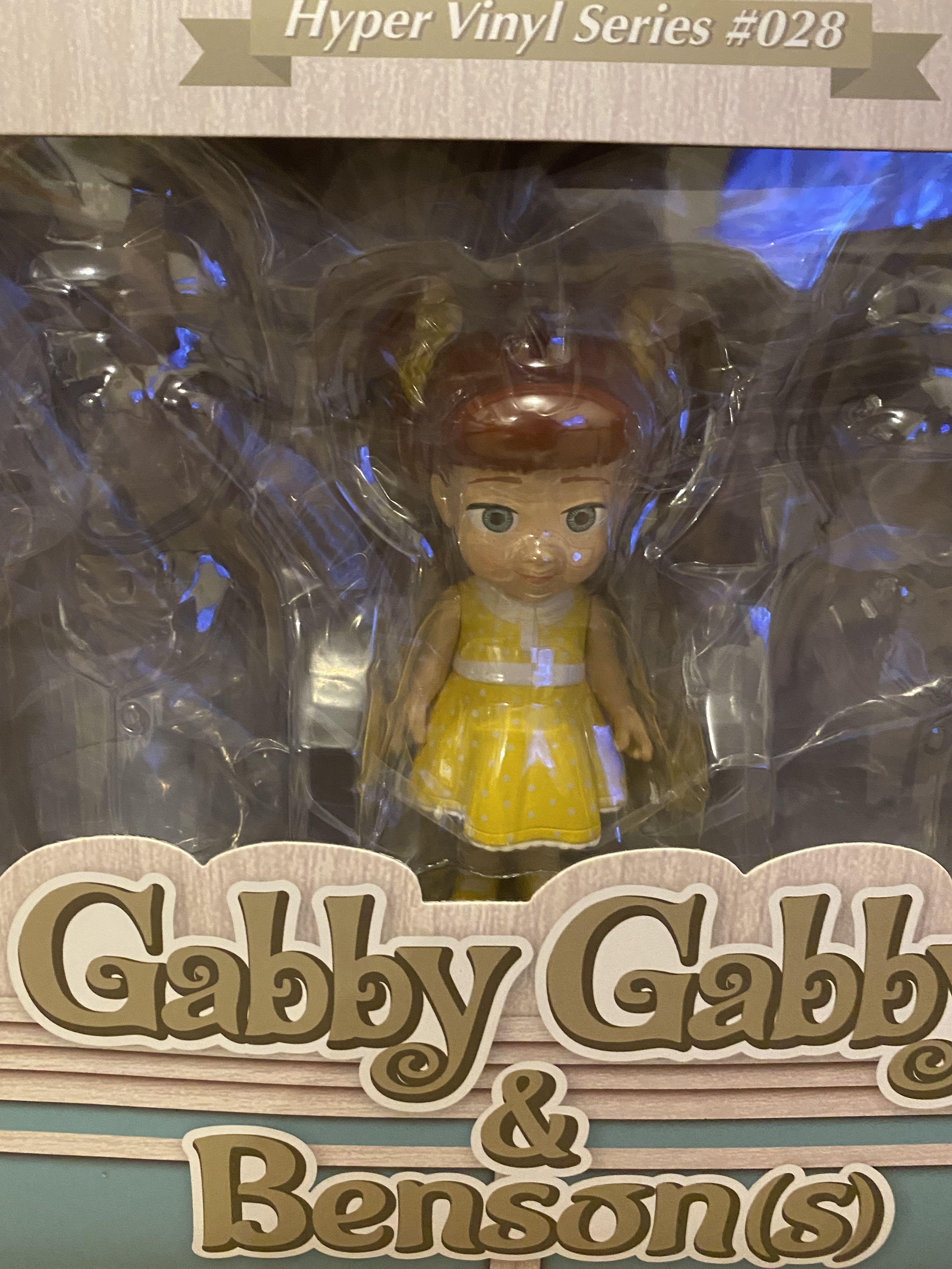 Toy Story 4 - Woody & Gabby Gabby toy figures, 興趣及遊戲, 玩具