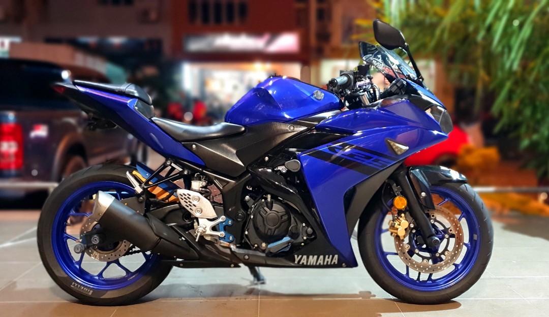 Yamaha outlet r25 blue