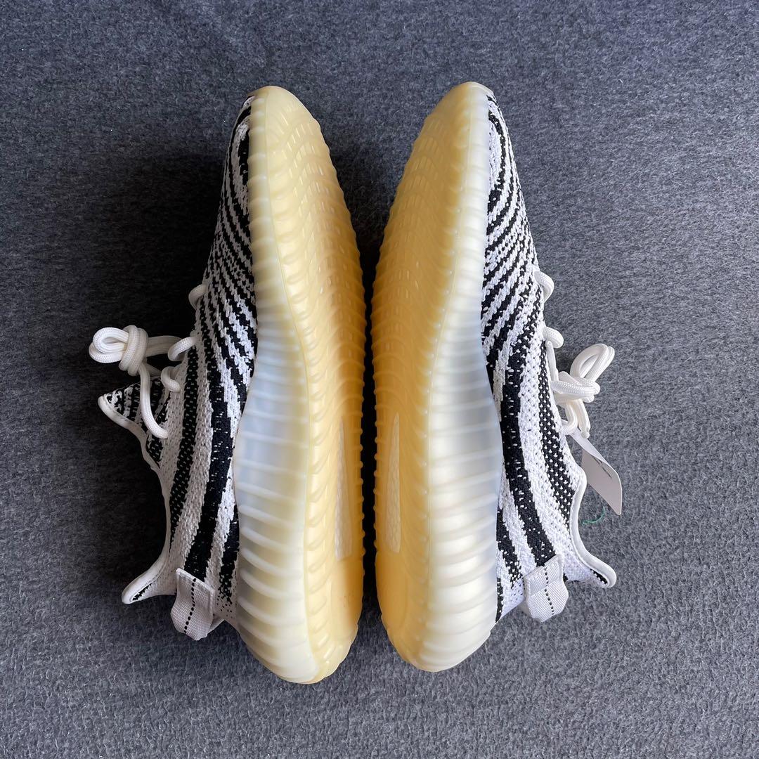 Yeezy zebra 216 top