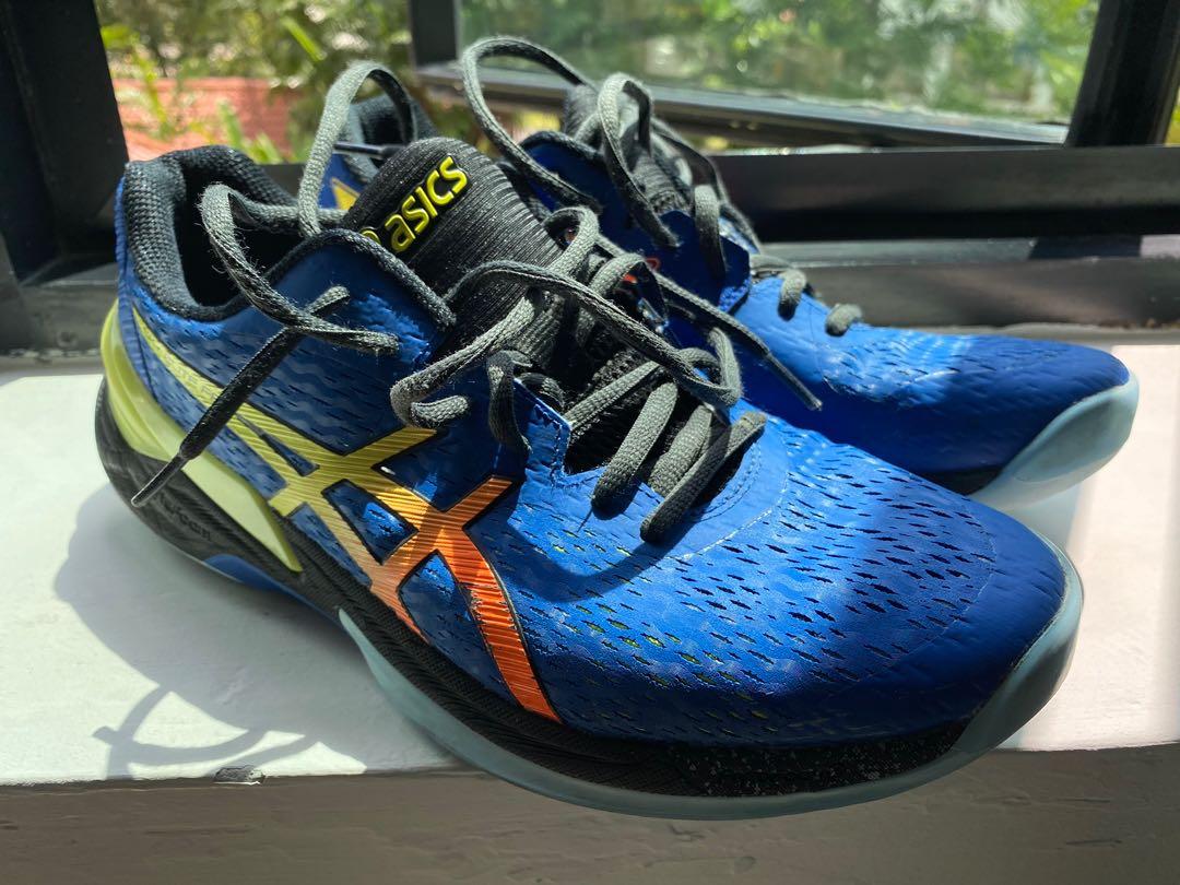 Asics Sky Elite FF court shoes Men s Fashion Footwear Sneakers on Carousell