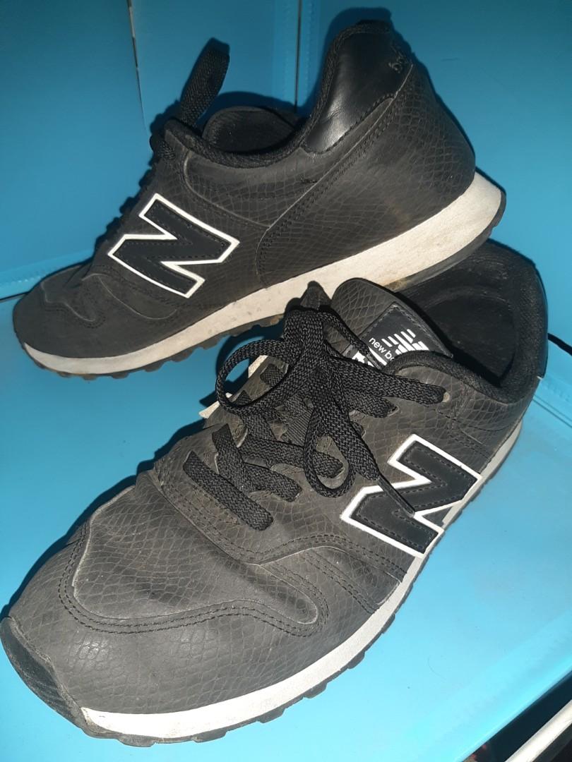NB NEW BALANCE 373 (not adidas nike 