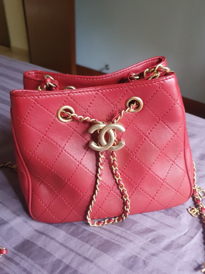 Chanel red bucket bag sale