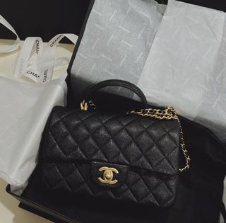 (Category: ) located in . Submitted by rarelyshop (Listing ID 1082543359, Image 1). Description: .