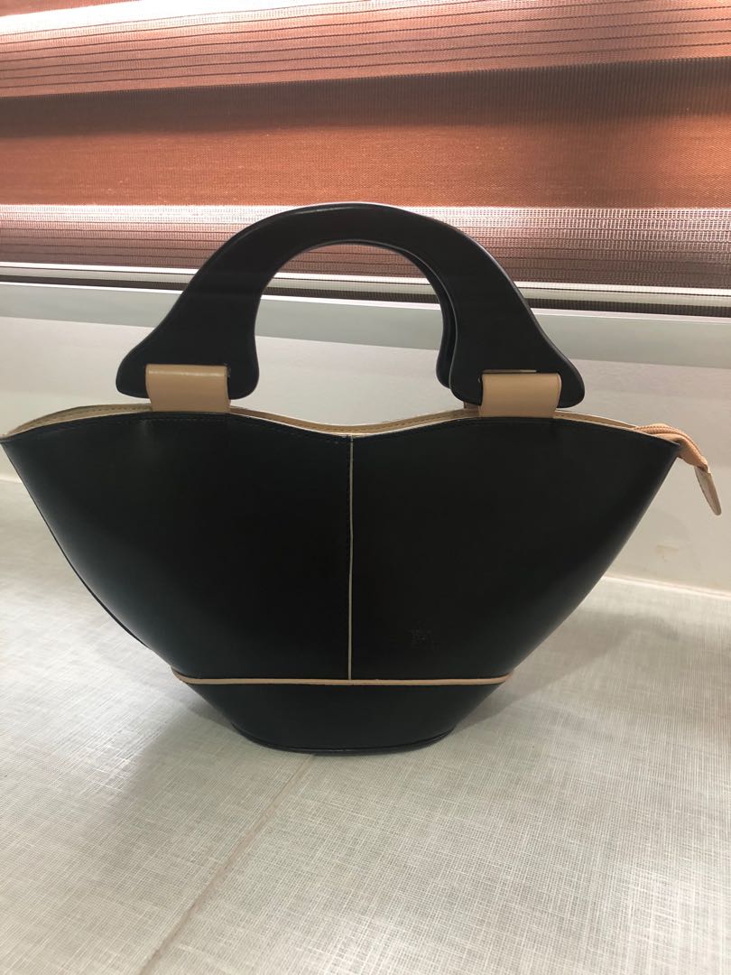 Daniela moda wallet best sale