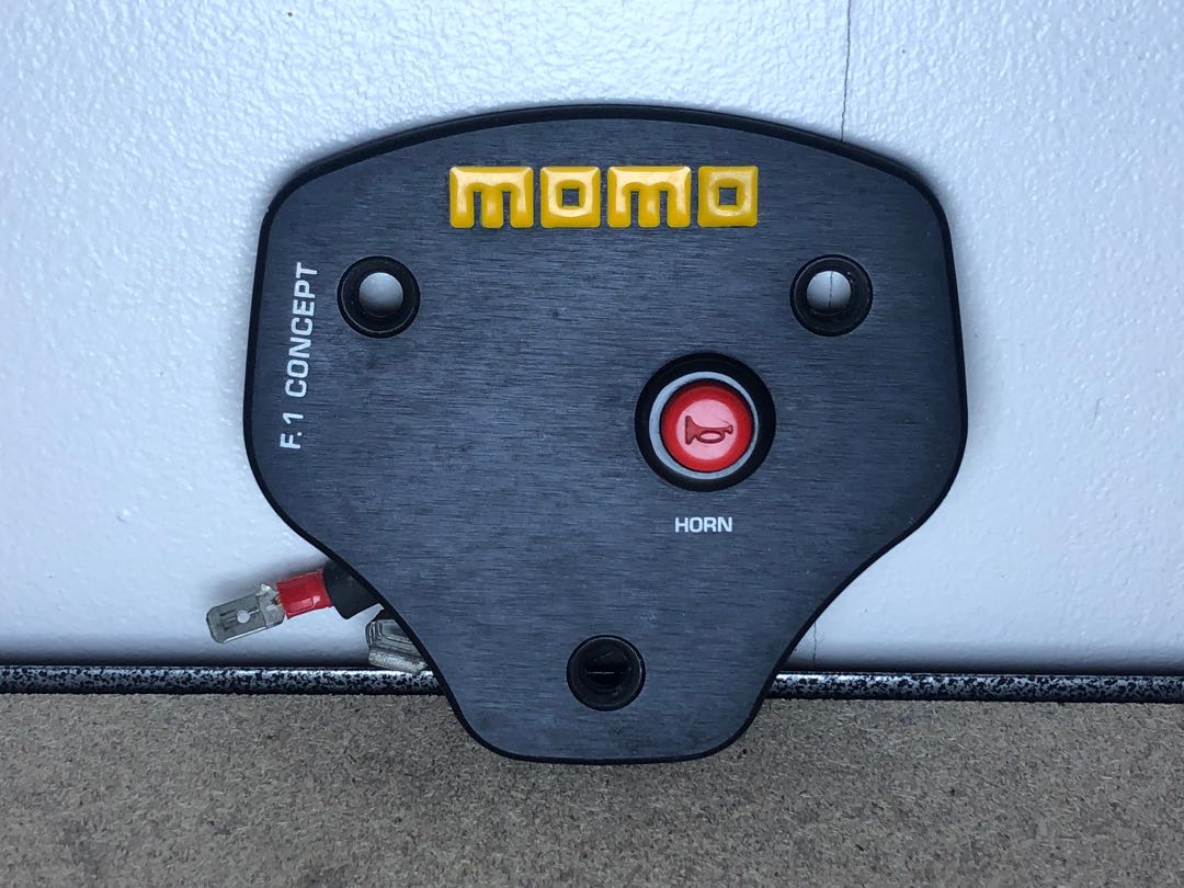 MOMO F1 CONCEPT 32Φ MOMO F1 Concept Horn Button - Black, Car Parts