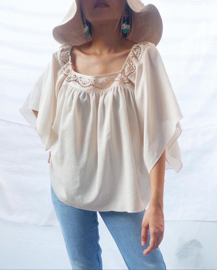Flowy boho discount tops