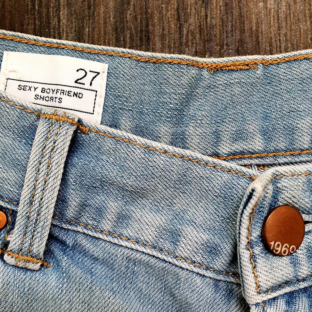 Gap 1969 shorts on sale