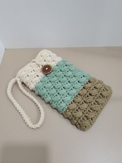 (Category: ) located in . Submitted by jolikesdiy (Listing ID 1082444992, Image 1). Description: .