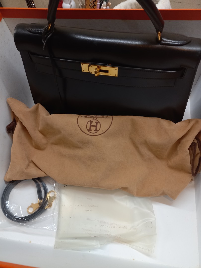 Hermes Kelly Sellier Box Calf 32 Noir in Box Calf Leather with