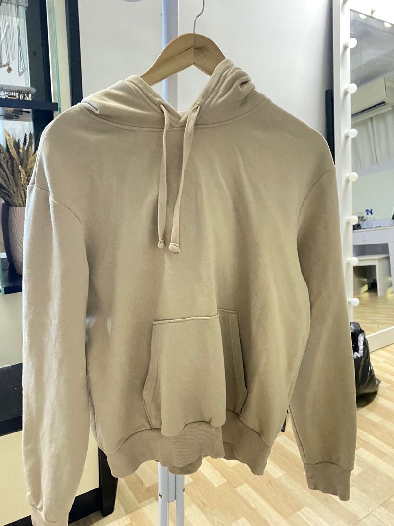 Beige on sale hoodie hm
