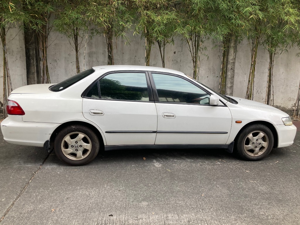Honda Accord 2.0 Manual