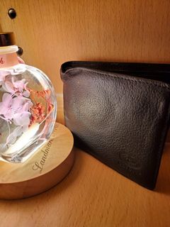 （分類：）位於 。 由 samuelado 提交（商品編號 1082552073，圖片 1）。簡介： 。