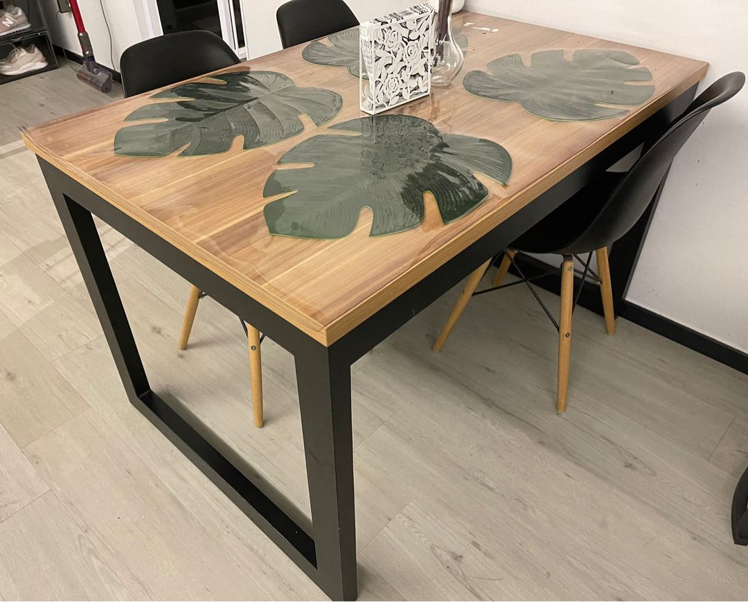 Laminate dining deals table