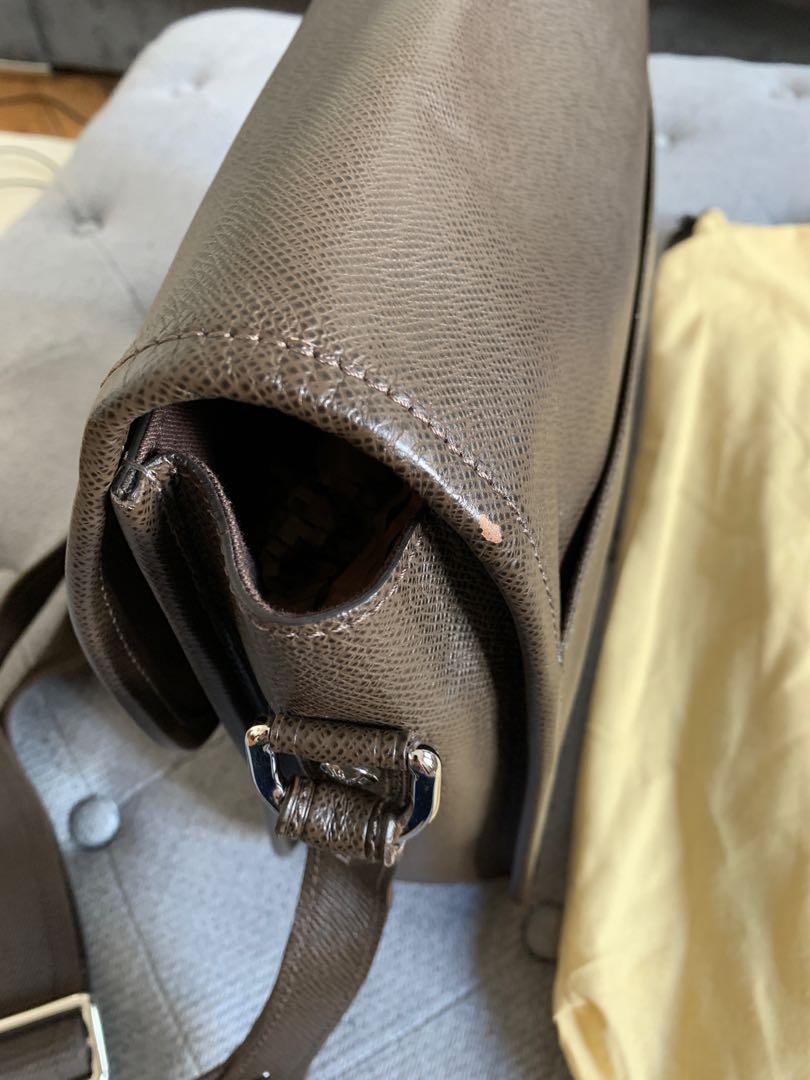 Louis Vuitton Alexei Taiga Messenger - DesignerSupplier