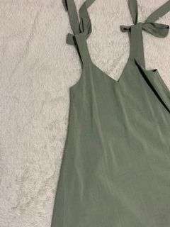 (Category: ) located in . Submitted by shoptillyoudropdropdrop (Listing ID 1082613572, Image 1). Description: .