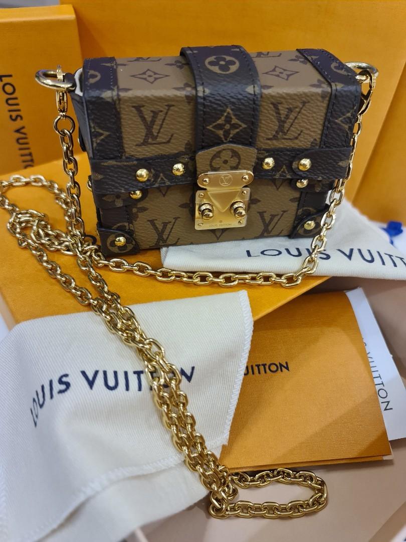 LOUIS VUITTON Essential trunk chain shoulder bag Crossbody M68575
