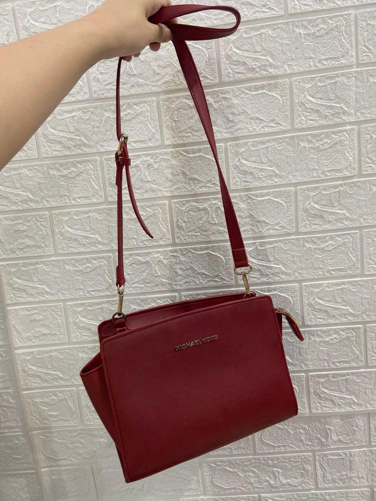 michael kors sling bag red
