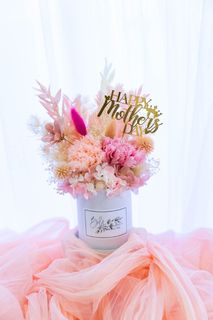 Custom Gifts / Preserved flowers Collection item 3