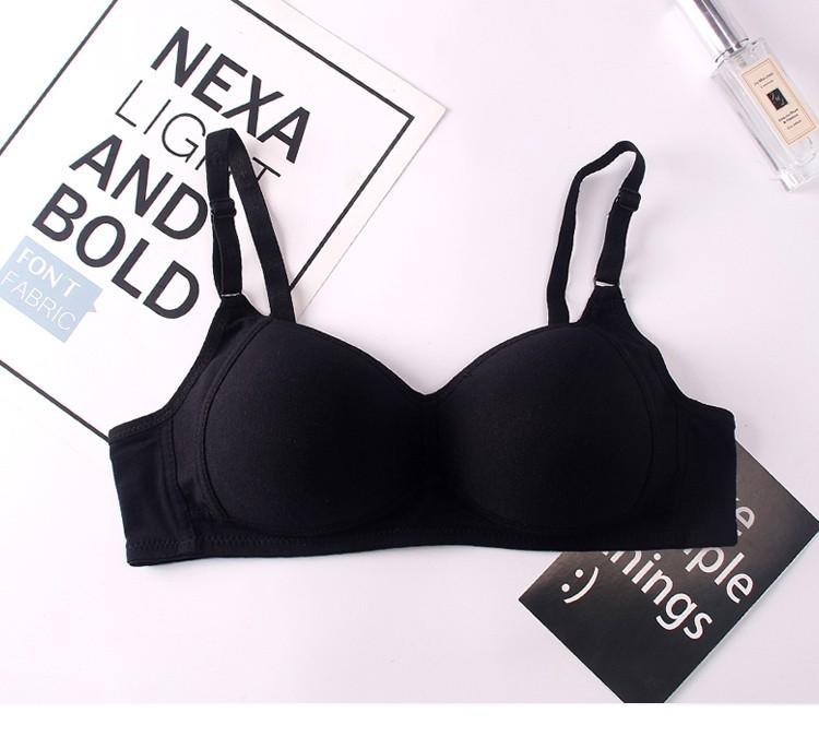 New bra never used for 34/75AB size