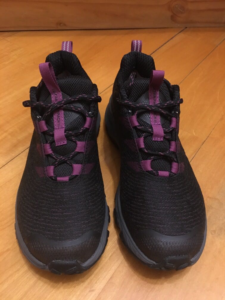 山鞋，Vibram Megagrip，Goretex 