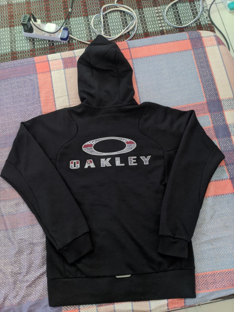 Oakley sweater hotsell