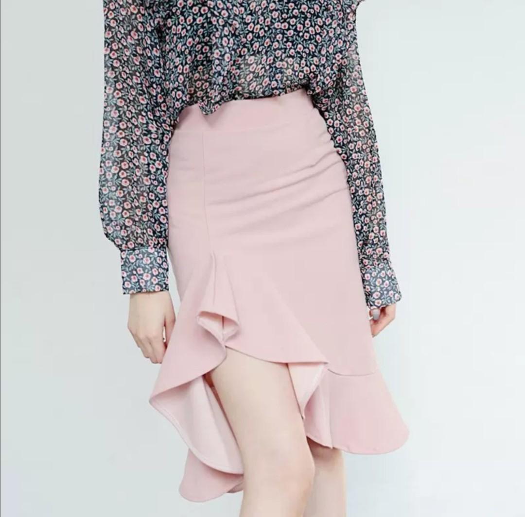 Pink asymmetrical skirt clearance