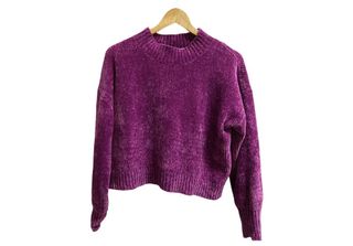 (Category: ) located in . Submitted by plus_size_closet (Listing ID 1082557061, Image 1). Description: .