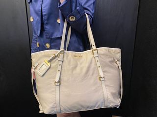（分類：）位於 。 由 kevin_amanda 提交（商品編號 1082541962，圖片 1）。簡介： 。