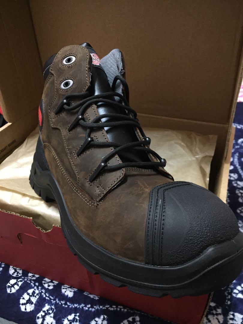Red Wing 3228, Men's Fashion, Footwear, Boots on Carousell