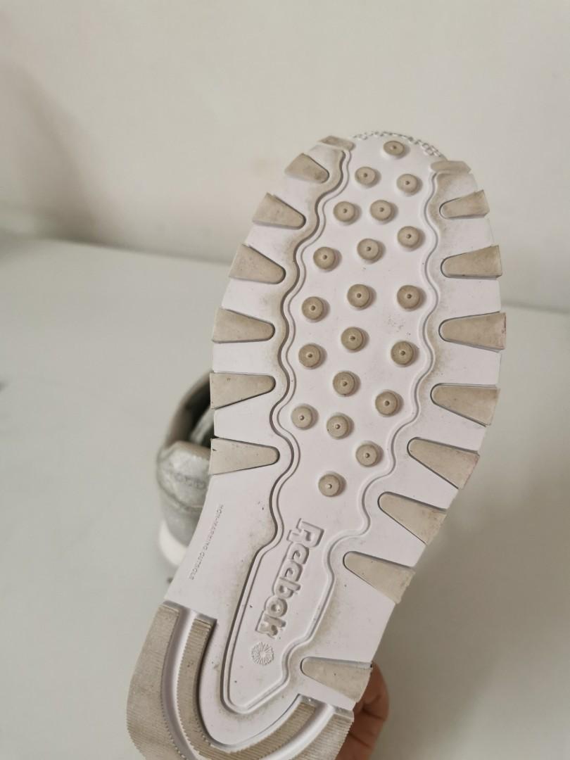 Reebok glitter outlet tennis shoes