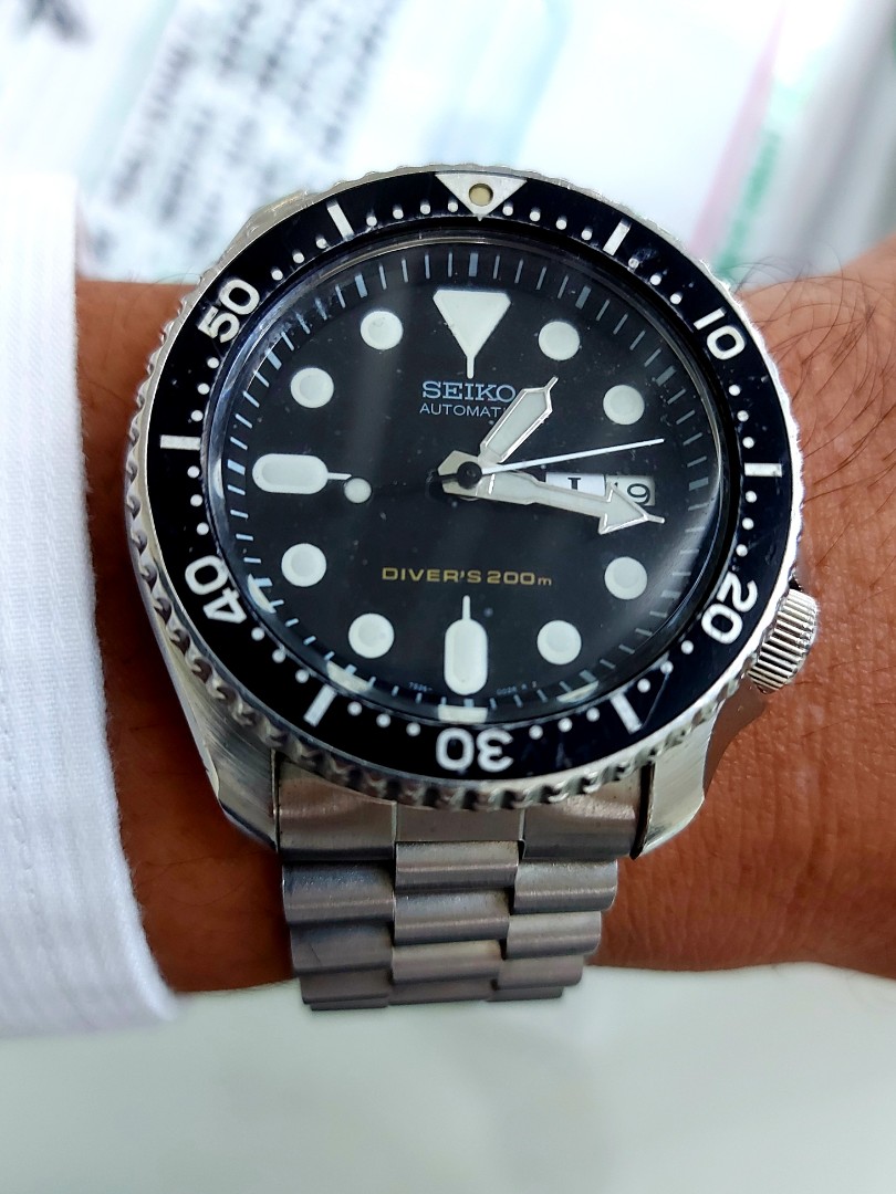 Seiko SKX007 200 Meter Automatic Diver Watch, Men's Fashion, Watches &  Accessories, Watches on Carousell