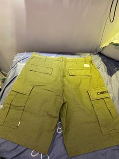 （分類：）位於 。 由 kamanchan044 提交（商品編號 1082551192，圖片 1）。簡介： 。