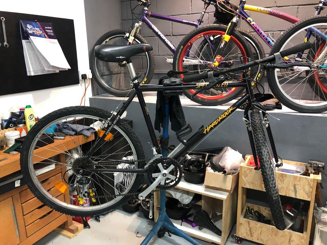 SPECIALIZED HARDROCK Retro Steel MTB