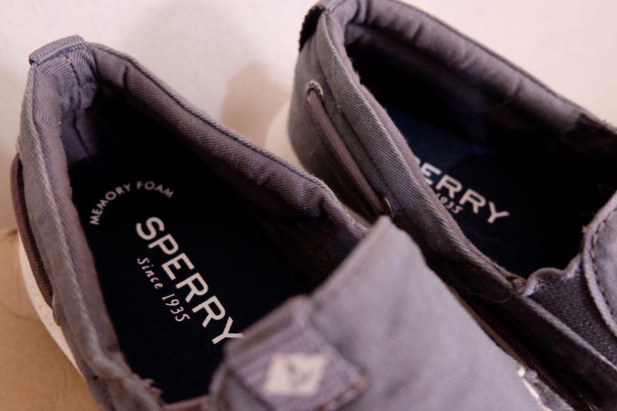 SPERRY SOJOURN SLIP ON GRAY